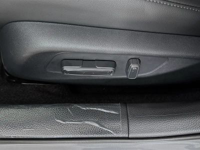 2026 Honda Civic Sedan Hybrid — photo 21 view
