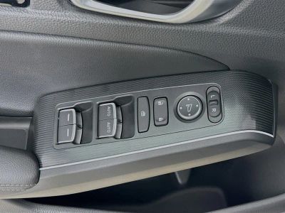 2026 Honda Civic Sedan Hybrid — photo 18 view