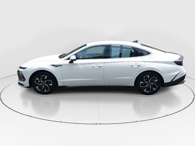 2024 Hyundai Sonata - Photo 4