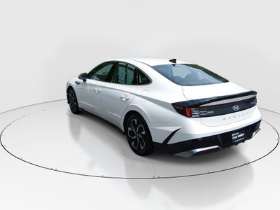 2024 Hyundai Sonata - Photo 5
