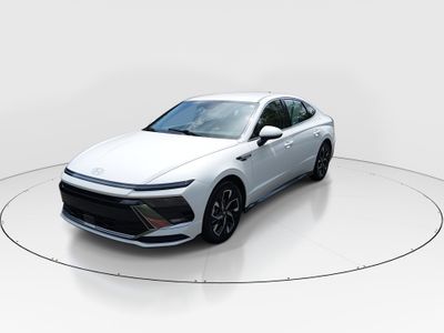 2024 Hyundai Sonata - Photo 3