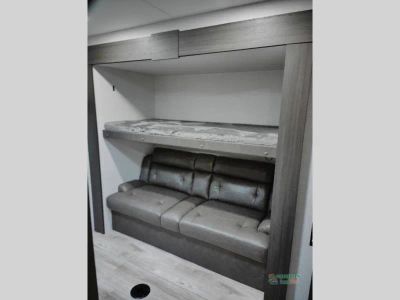 2026 Venture RV SportTrek — photo 33 view