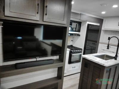 2026 Venture RV SportTrek — photo 28 view