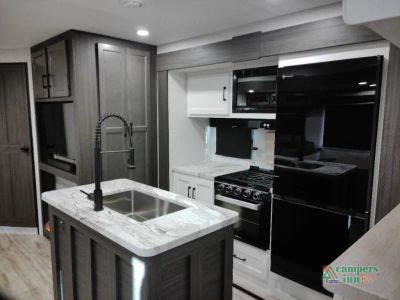 2026 Venture RV SportTrek — photo 26 view