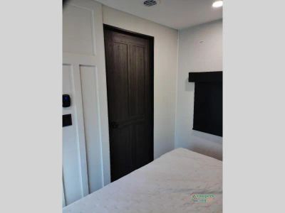 2026 Venture RV SportTrek — photo 48 view