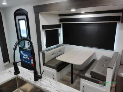 2026 Venture RV SportTrek — photo 29 view