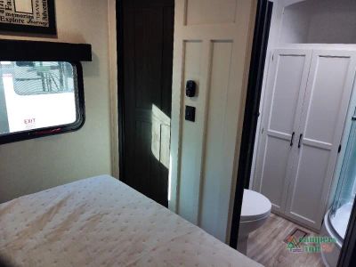 2026 Venture RV SportTrek — photo 49 view