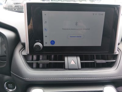 2024 Toyota RAV4 - Photo 20