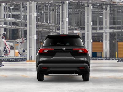 2026 Toyota Grand Highlander — photo 8 view