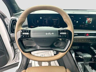 2026 Kia Sorento — photo 11 view