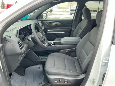 2026 Chevrolet Traverse — photo 10 view