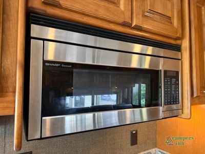 2016 Tiffin Motorhomes Allegro - Photo 17