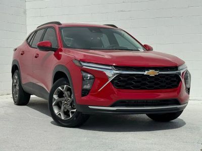 2026 Chevrolet Trax - Photo 2