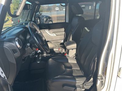 2016 Jeep Wrangler - Photo 18