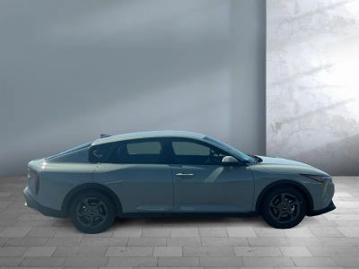 2026 Kia K4 — photo 7 view