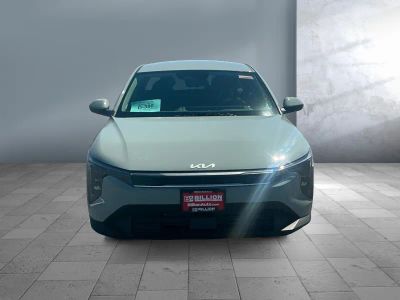 2026 Kia K4 — side profile view