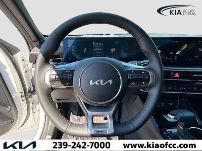 2026 Kia K5 — photo 37 view