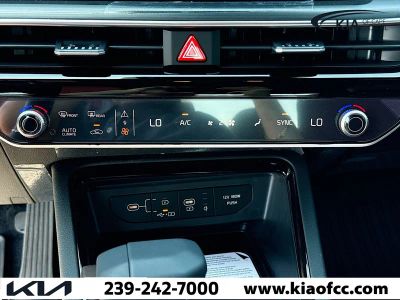 2026 Kia K5 — photo 32 view