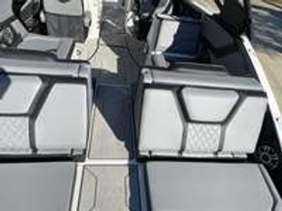 2026 Yamaha 255 XE - Photo 15
