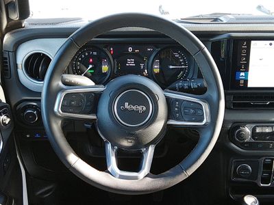 2024 Jeep Wrangler 4xe - Photo 12