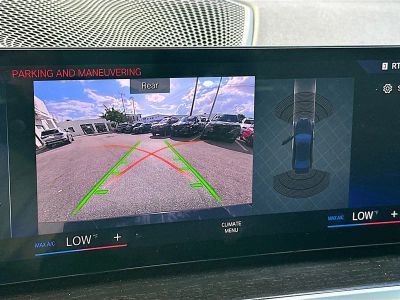 2023 BMW 3 Series — photo 15 view