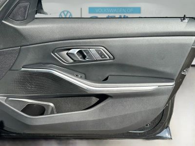2023 BMW 3 Series — photo 35 view