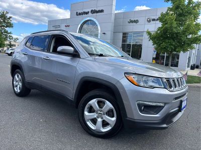 2019 Jeep Compass — rear three-quarter view