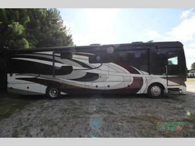 2018 Fleetwood RV Pace Arrow — interior view