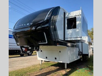2026 Brinkley Model Z - Photo 3