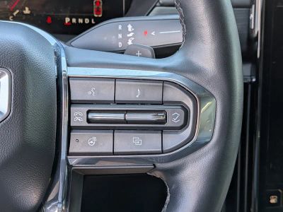 2024 GMC Acadia — photo 26 view