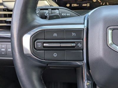 2024 GMC Acadia — photo 25 view