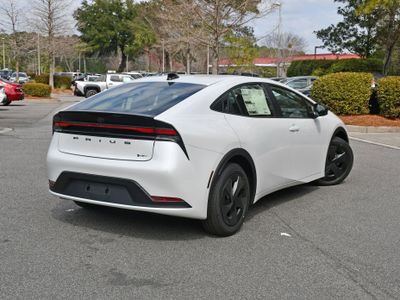2026 Toyota Prius - Photo 2