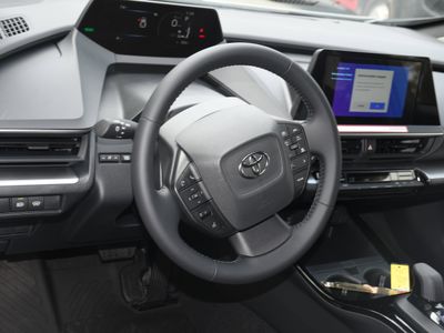 2026 Toyota Prius - Photo 4