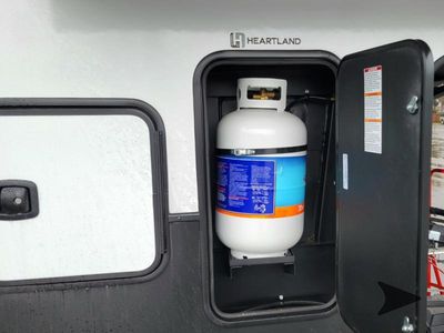 2025 Heartland Torque - Photo 8