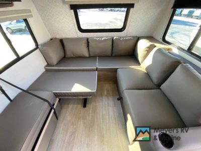 2026 Coachmen RV Freedom Express Select - Photo 10