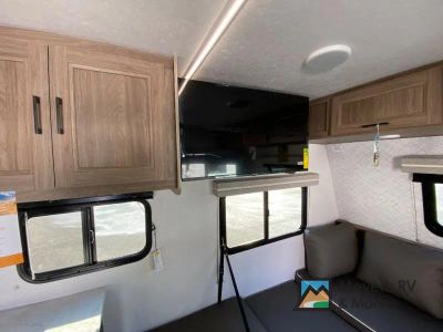 2026 Coachmen RV Freedom Express Select - Photo 11