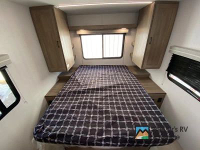2026 Coachmen RV Freedom Express Select - Photo 16