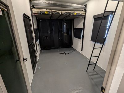 2026 Alliance RV Valor — photo 19 view