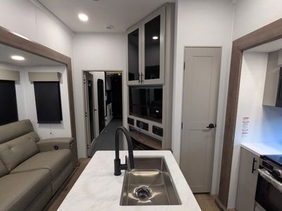 2026 Alliance RV Valor — side profile view