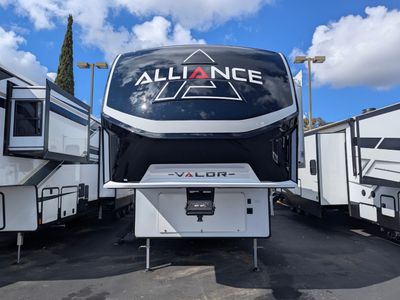 2026 Alliance RV Valor — photo 11 view
