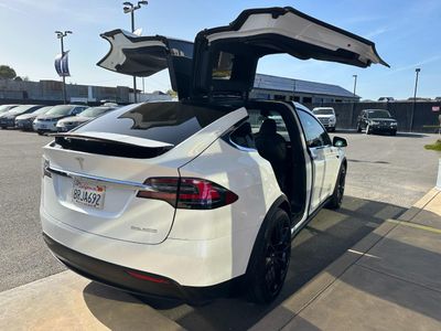 2020 Tesla Model X — photo 30 view