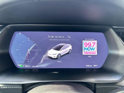 2020 Tesla Model X — photo 20 view