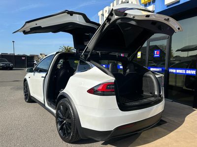 2020 Tesla Model X — photo 27 view
