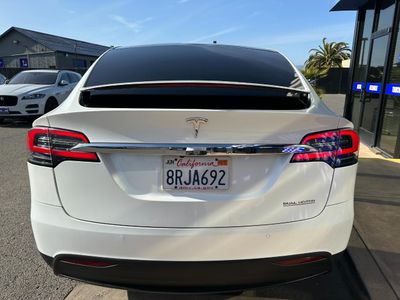 2020 Tesla Model X — photo 7 view
