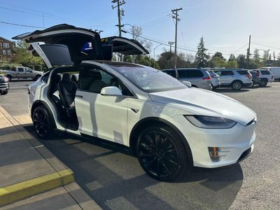 2020 Tesla Model X — photo 25 view