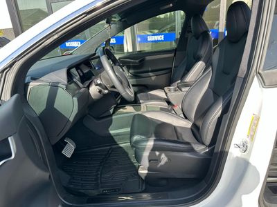 2020 Tesla Model X — photo 10 view