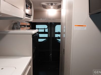 2026 Thor Motor Coach Sanctuary - Photo 5