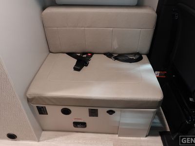2026 Thor Motor Coach Sanctuary - Photo 13