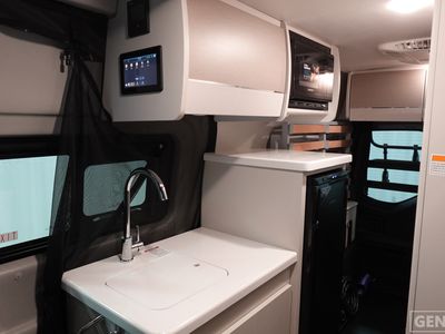 2026 Thor Motor Coach Sanctuary - Photo 7
