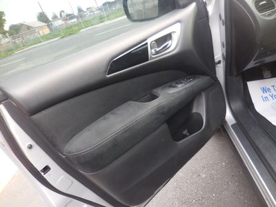 2015 Nissan Pathfinder - Photo 15